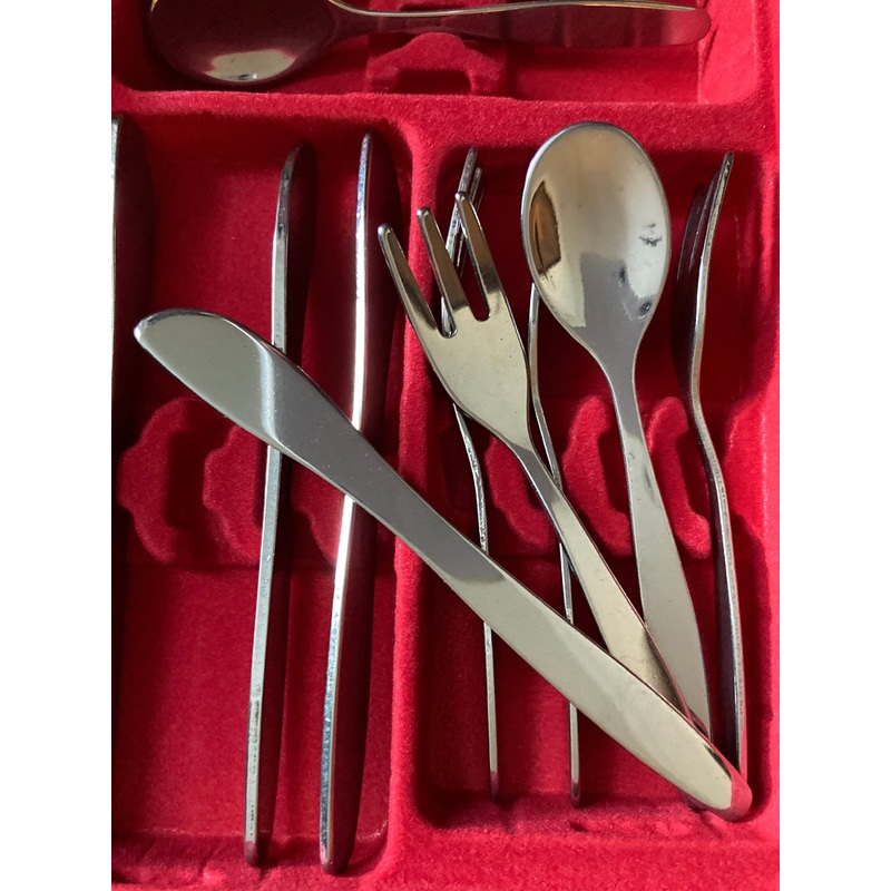 Keeping House – Child’s CUTLERY SET (12 pieces)