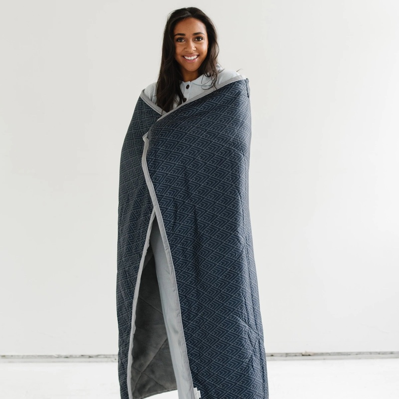Outdoor Blanket Throw – Summit
