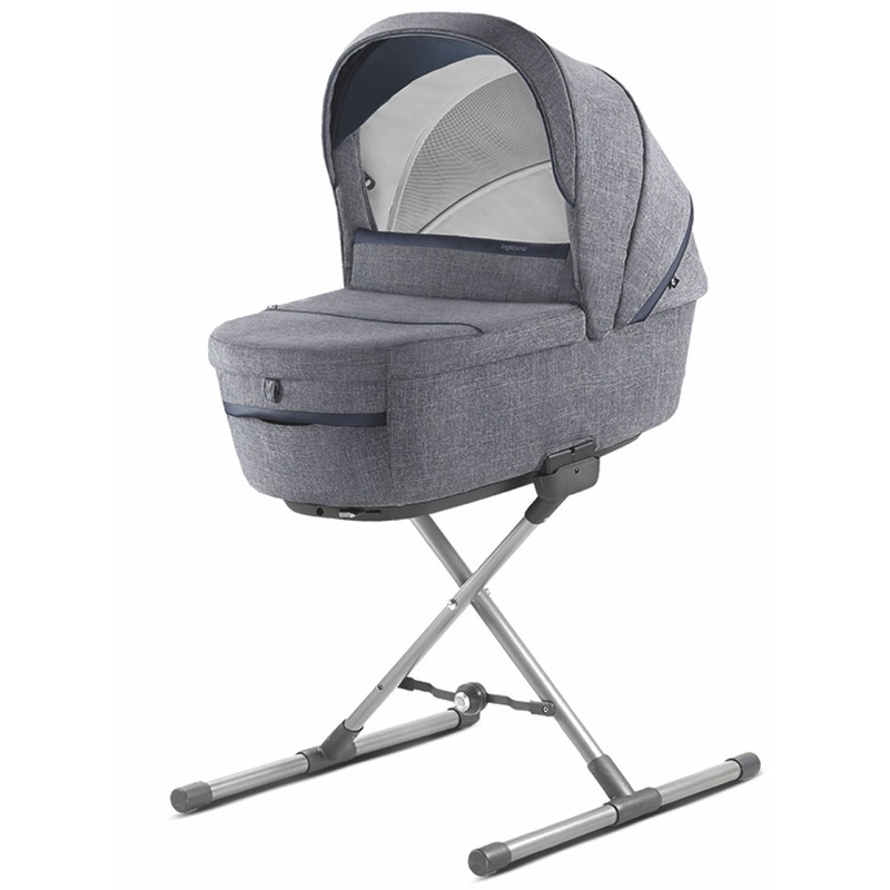 Inglesina Aptica Bassinet + Stand – Niagara Blue