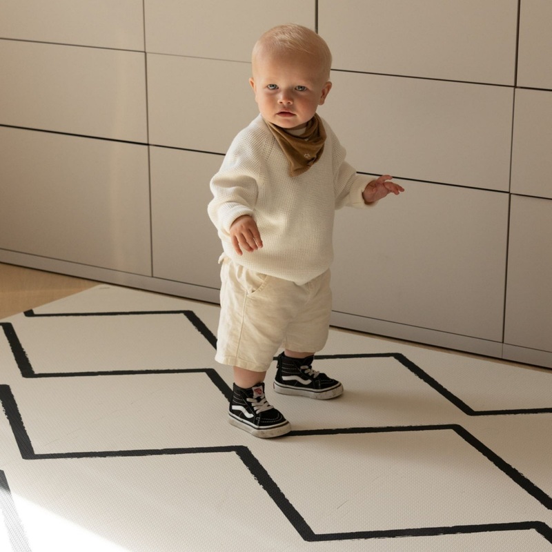 WideBundle of Beni – Play Mat