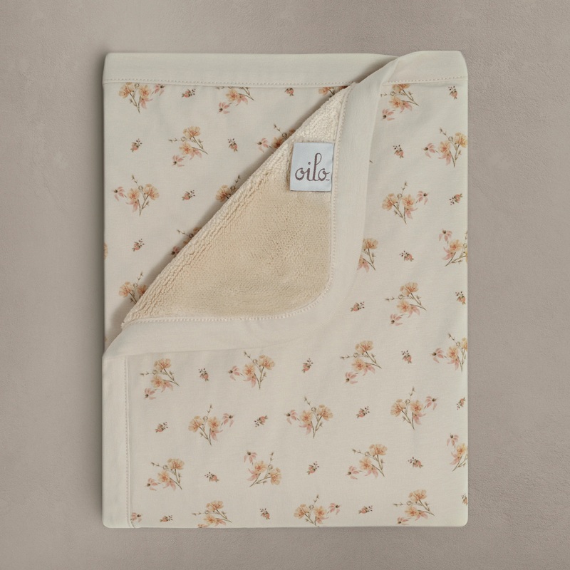 Oilo- Dainty Floral – Cuddle Plush Infant Blanket