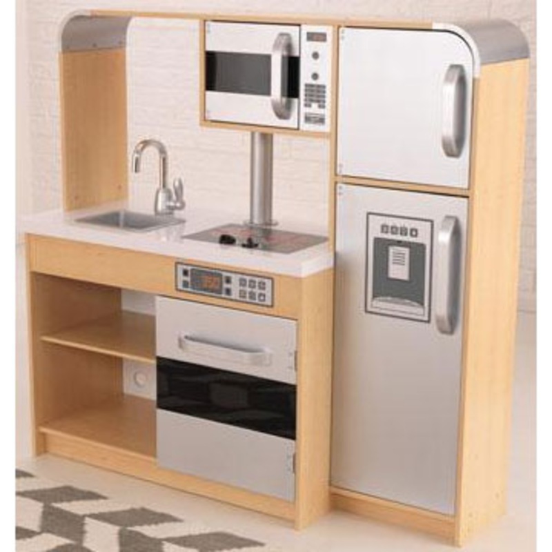 KidKraft Ultimate Chef’s Kitchen