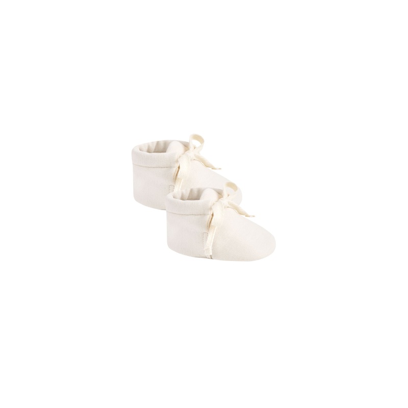 Quincy Mae Baby Booties – Natural