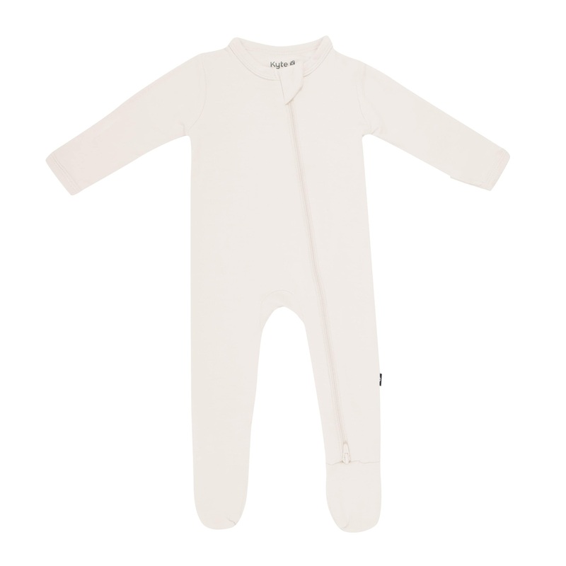 Bamboo Zippered Footie – Oat Preemie