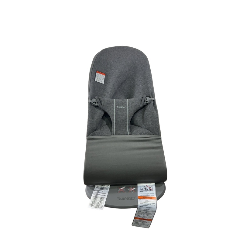 Avery Secure Top Heavy-Duty Badge Holders, Vertical, 3w x 4h, Clear, 25/Pack (AVE74472) Pack of 25