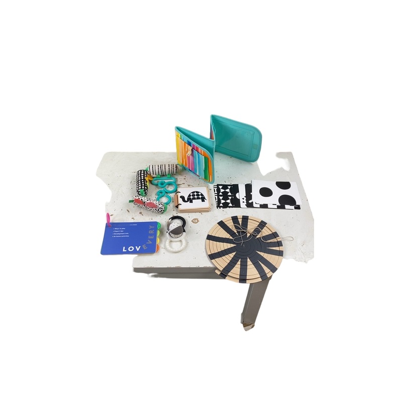 FitRight Ultra Incontinence Underwear for Women, Size S/M, For Waist Size 28″-40″, 20/BG  (FIT23WSMZ) Bag of 20