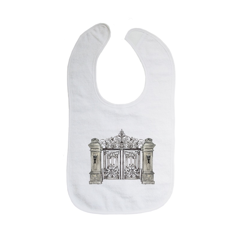 newport mansion gate bib
