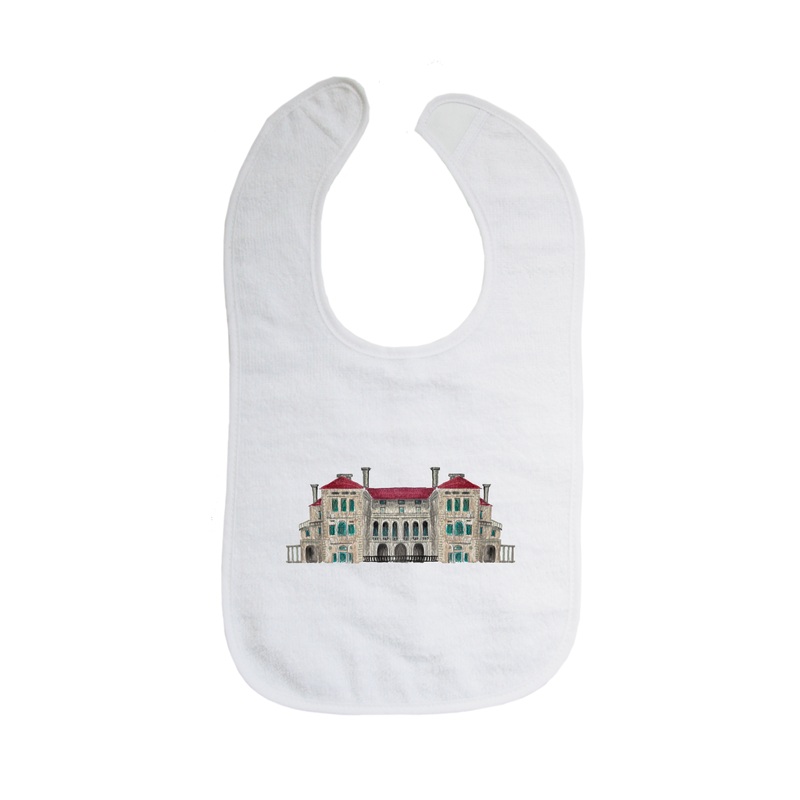 newport mansion with red roof bib