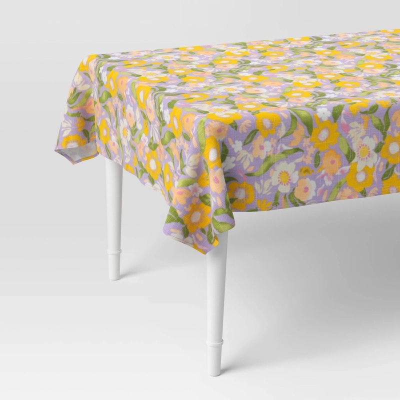 104″x60″ Floral Tablecloth
