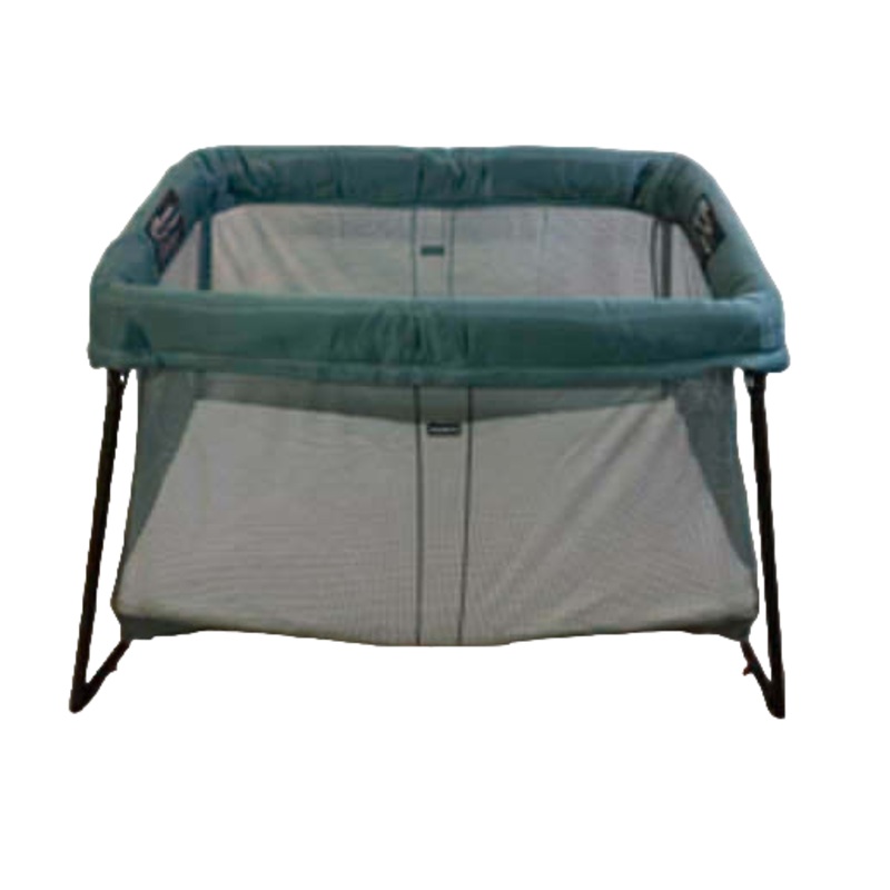 BabyBjorn Travel Crib Light Bundle with Fitted Sheet, Dark Green