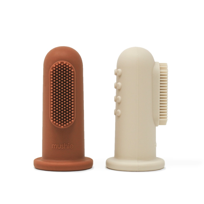 Finger Toothbrush – Clay/Shifting Sand