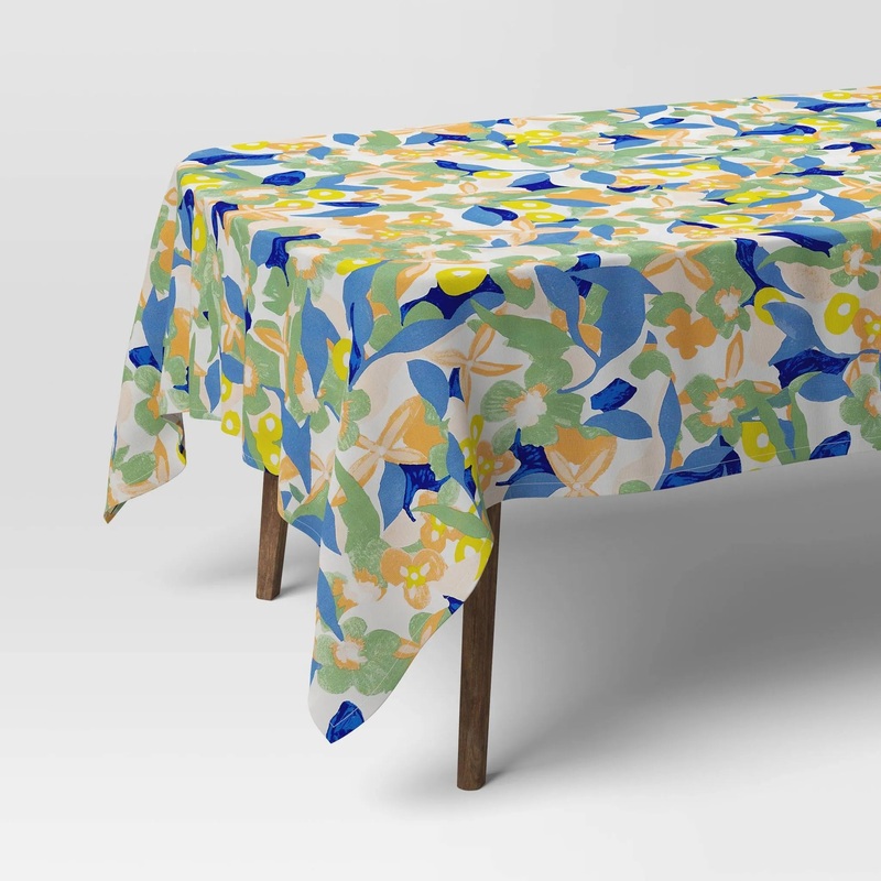 84″x60″ Floral Tablecloth