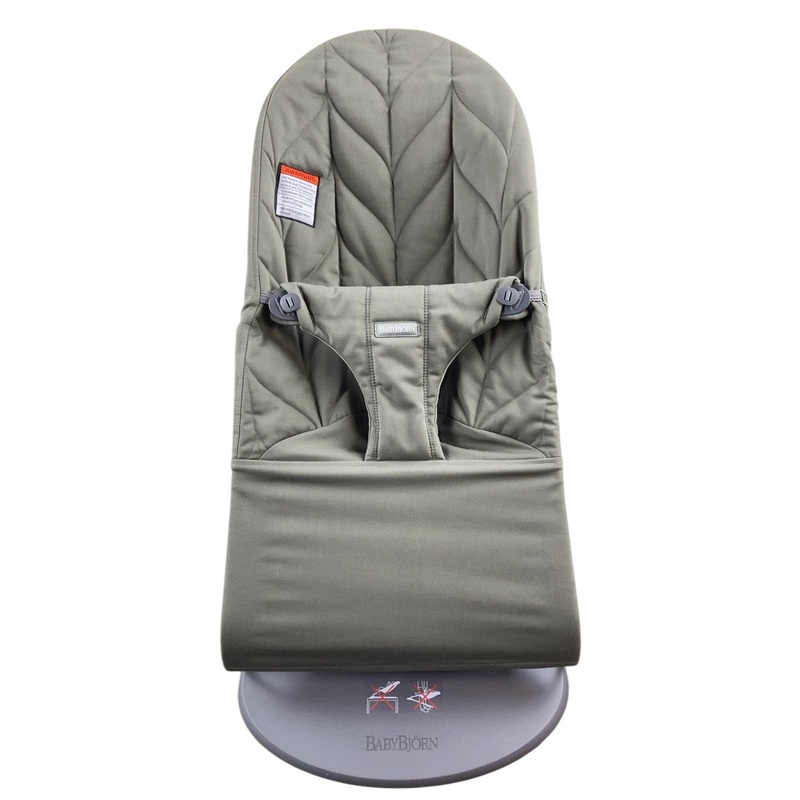 BabyBjorn Bouncer Bliss, Dark Gray Frame, Dark Green Petal Quilt, Woven