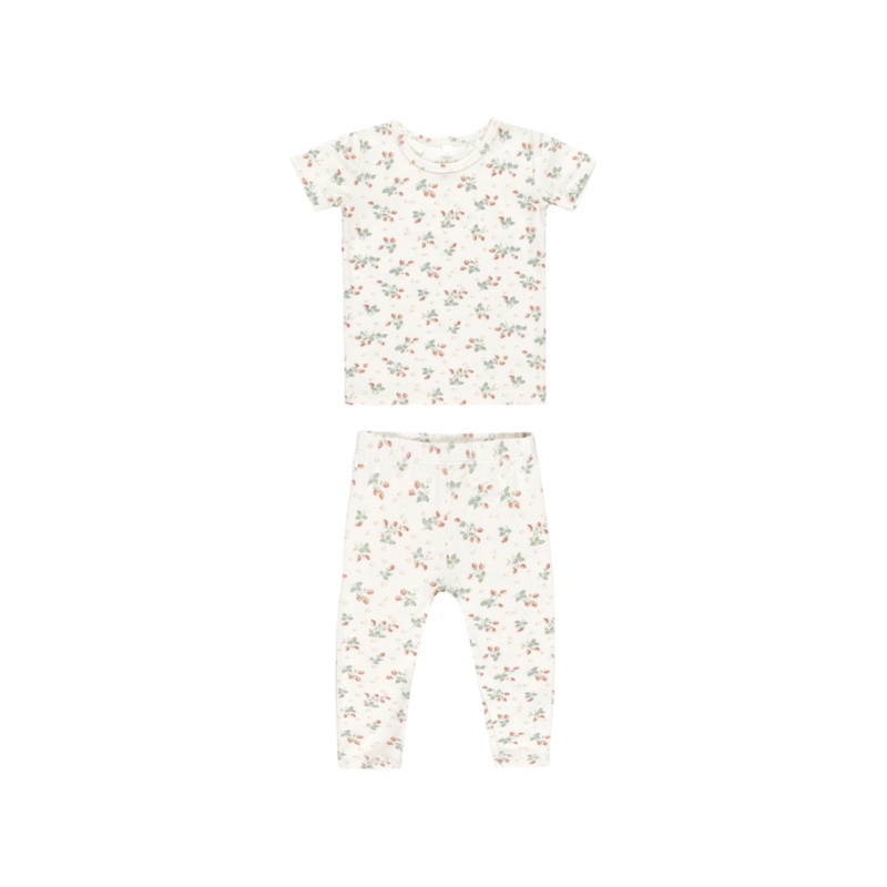 Quincy Mae Bamboo Short Sleeve Pajama Set – Strawberries