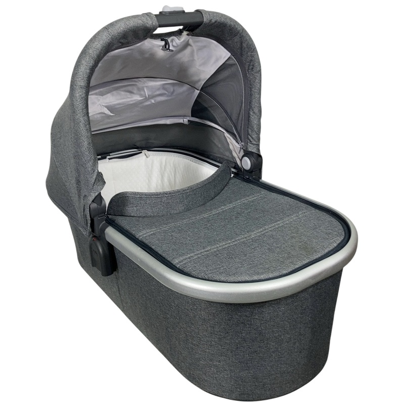 UPPAbaby V2 Bassinet, Jordan (Charcoal Melange)