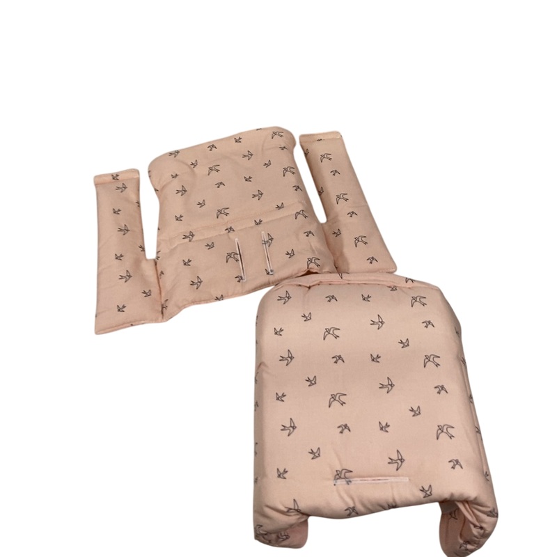 Stokke Tripp Trapp Classic Cushion, Swallows Apricot, Version 1.0