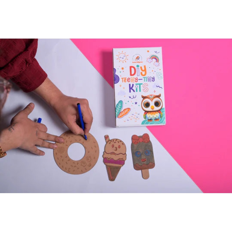 ilearnngrow Teeny Tiny DIY Dessert Craft Kit  Paint & Decorate Sweet Treat Shapes