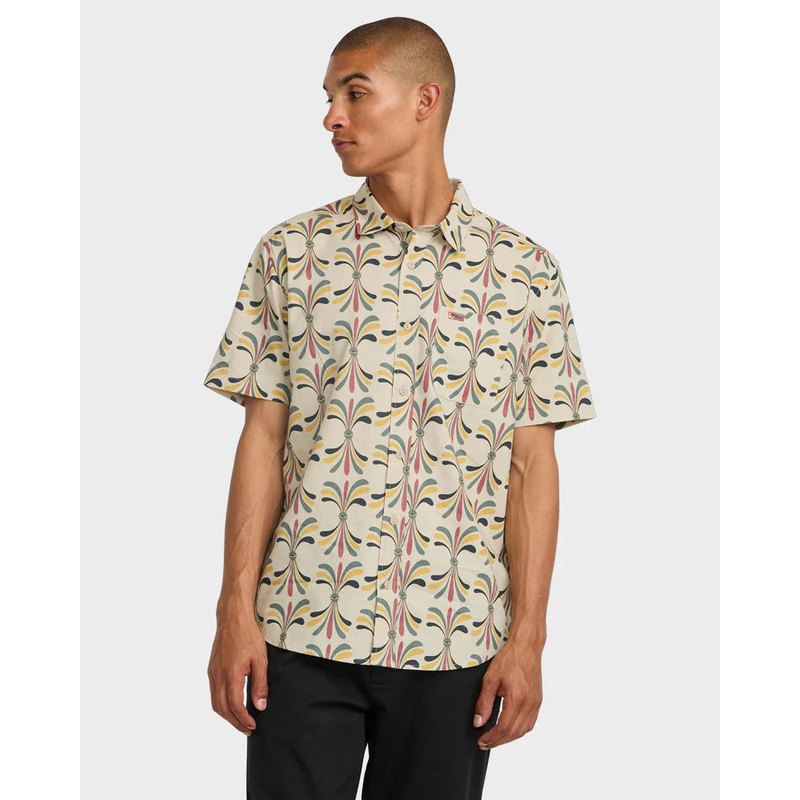 RVCA Men’s La Eye Floral Shirt